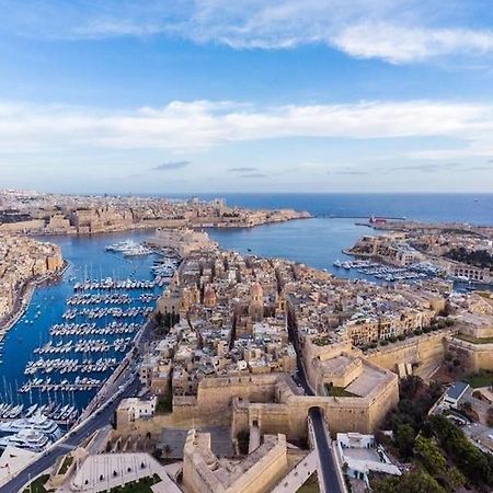 Dar Barbara - Duplex 1 Double Bed Maltese Style House Villa Cospicua Exterior photo
